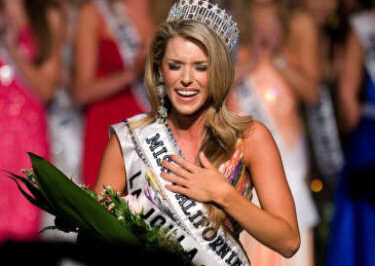 Miss California Keeps Crown