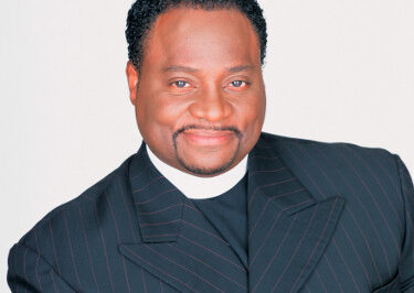 Eddie Long Denies Sex Abuse Claims, Says Truth Will Emerge