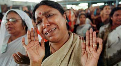 Christians in India pray and worship the Lord.