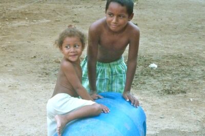 Children-Manti-Colombia