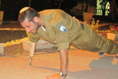 With One Arm, Soldier Thriving in the IDF