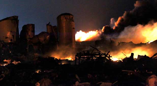 fertilizer plant exposion