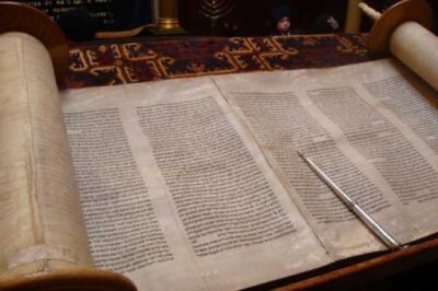 Jewish Torah