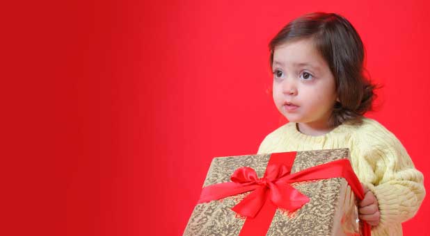 girl gives gift