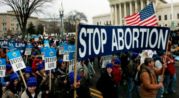 pro-lifers fighting 'bubble zone'