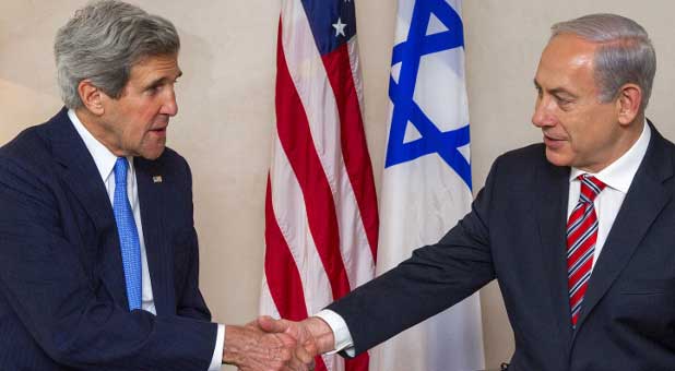 Is U.S. Secretary of State John Kerry (l) really drawing parallels between Benjamin Netanyahu's Israel and Palestine?