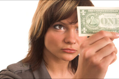 woman giving last dollar