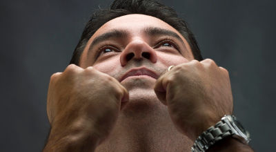 f-Trimm-PrayForcefully Istockphoto-Juanmonino