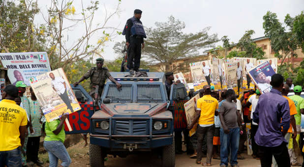 Nigeria's agreement to delay this week's election on the advice of security forces creates a worrying echo for some of the annulment of 1993's democratic vote by a military government.