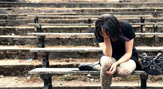 What's the right response to someone who is struggling with sexual immorality?