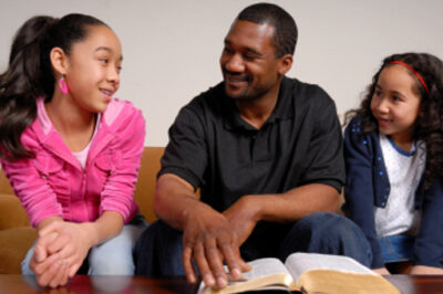 5 Reasons We Fail at Family Devotions