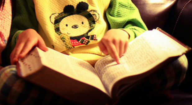 Kids read the bible