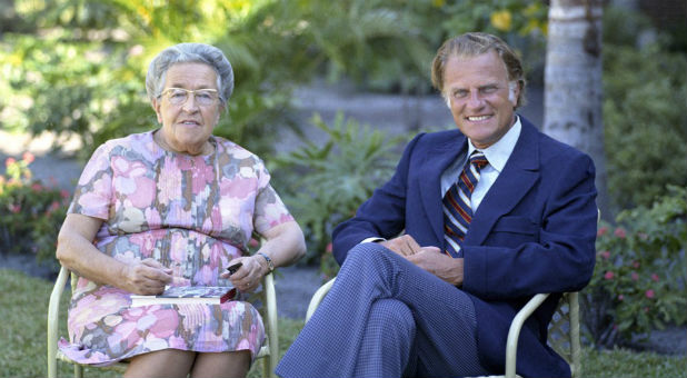Billy Graham with Corrie ten Boom