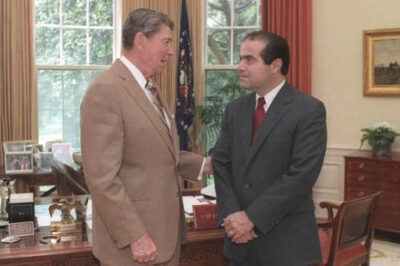 President Ronald Reagan and Justice Antonin Scalia in the Oval Office in 1986.