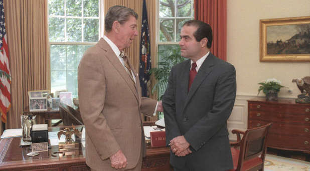 President Ronald Reagan and Justice Antonin Scalia in the Oval Office in 1986.