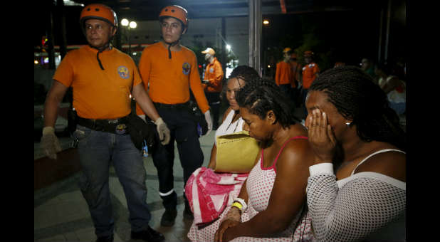 Earthquake devastates Ecuador's coast