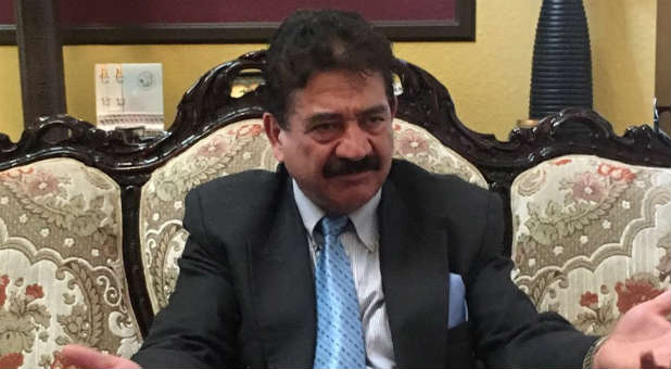 Seddique Mateen, the father of Omar Mateen, speaks with reporters.