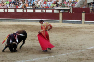 Like Satan, bullfighters rely on distraction.
