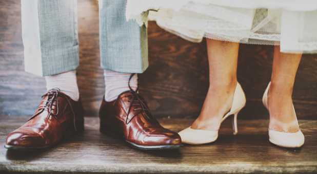 Changing these 3 ways of thinking will strengthen your marriage.