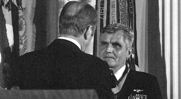 President Gerald Ford presents the Medal of Honor to Stockdale at the White House on 4 March 1976.