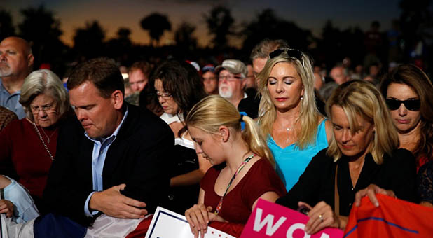 Praying Trump Supporters