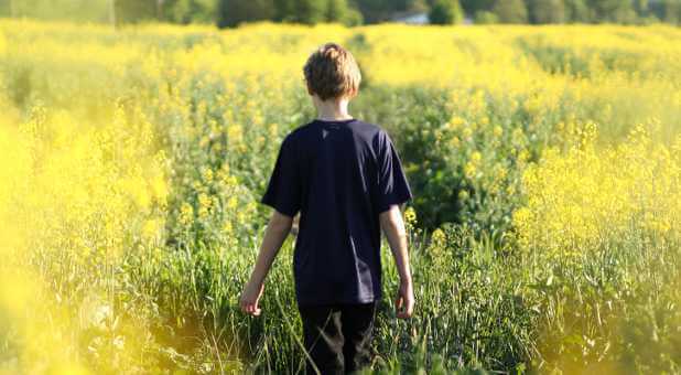 A Christian counselor shows the way out of this epidemic putting millions of teens into bondage because of the unique way their brains are wired.