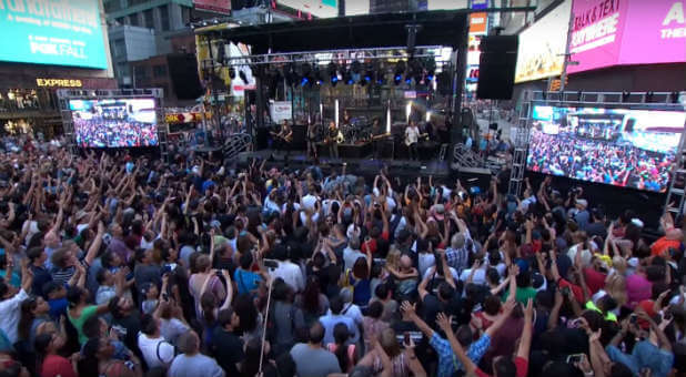 Matt Redman in Times Square