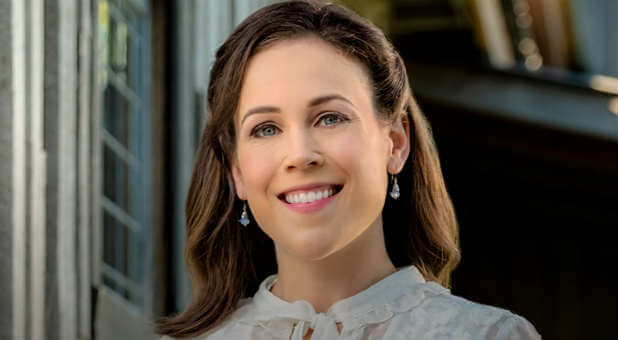 Actress Erin Krakow as