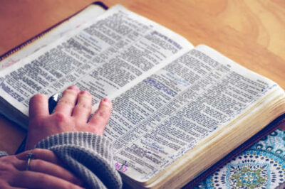 3 Priorities in Reading God’s Word That Will Keep Out the Enemy’s Lies