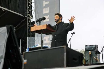 Jonathan Cahn: Chaos, Calamity Mark ‘Year of Shakings’ and Compelled Him to Write ‘The Harbinger II’
