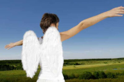 Prophetic Vision: The Lord Says, ‘My Angels are Ready to Serve’