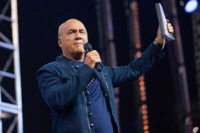 Greg Laurie: Bob Saget, Betty White, Norm Macdonald and the Afterlife