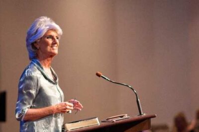 Watch: Anne Graham Lotz Says, ‘God Puts Us in His Family’