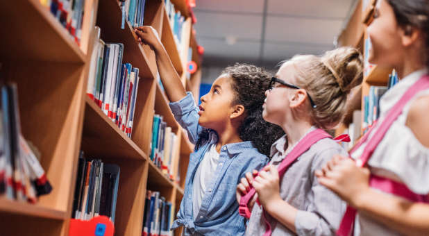 Kids at school library