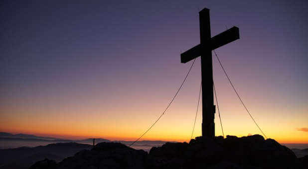 6 Reasons Why the Church Should Embrace the Cross of Christ