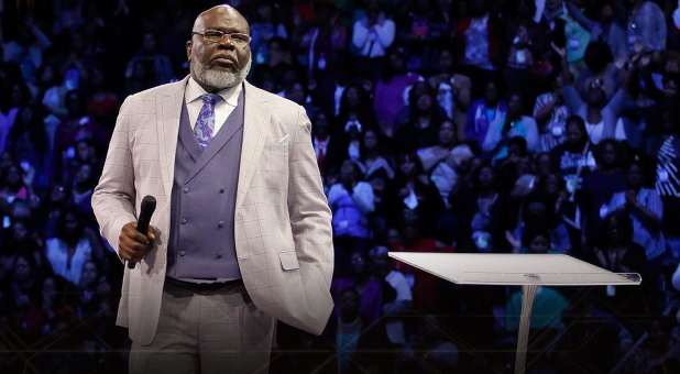 Update: T.D. Jakes Denies Recent Allegations, Talks About the Power of Repentance in Christmas Eve Service
