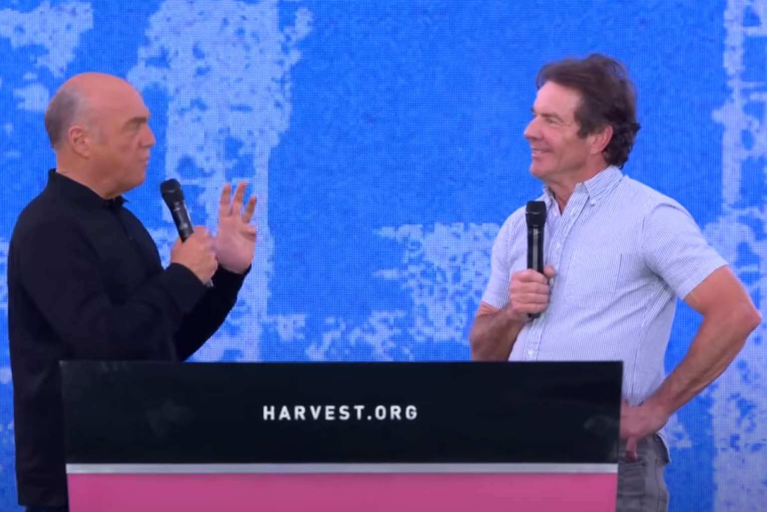 ‘I’m a Christian’: Actor Dennis Quaid Proclaims Faith, Holy Spirit to Packed Harvest Crusade