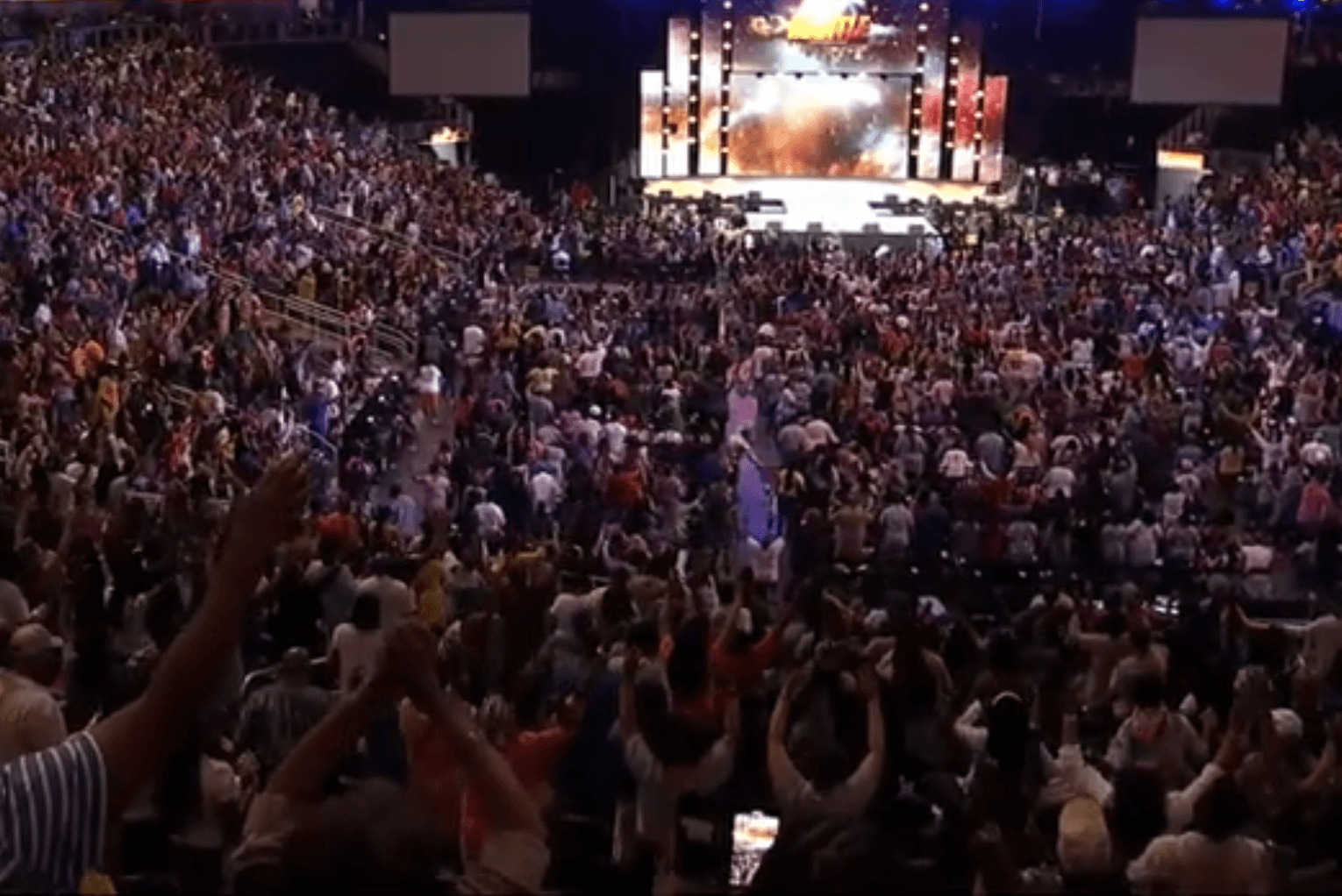 MIRACLE: 17,000 Come Together for Mass Deliverance