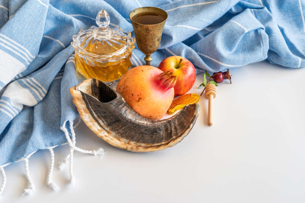 Rosh Hashanah Renewing the Spirit Through Food and Faith