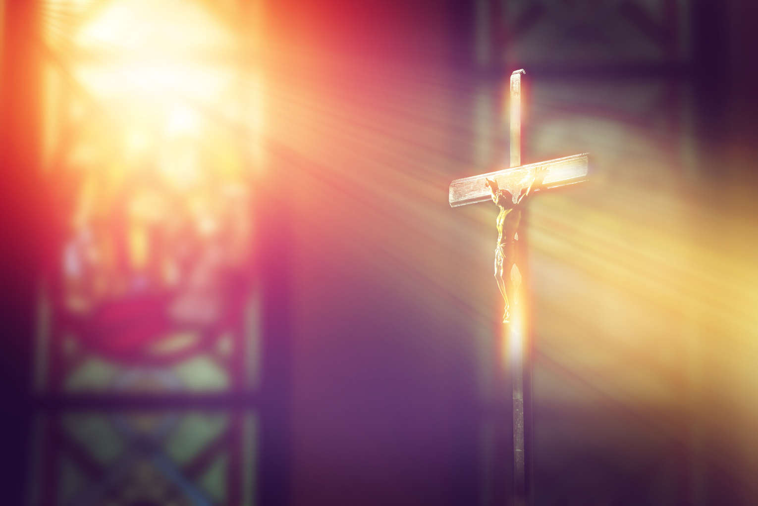 Christian Teacher Takes a Stand for Jesus After Being Told to Remove Crucifix