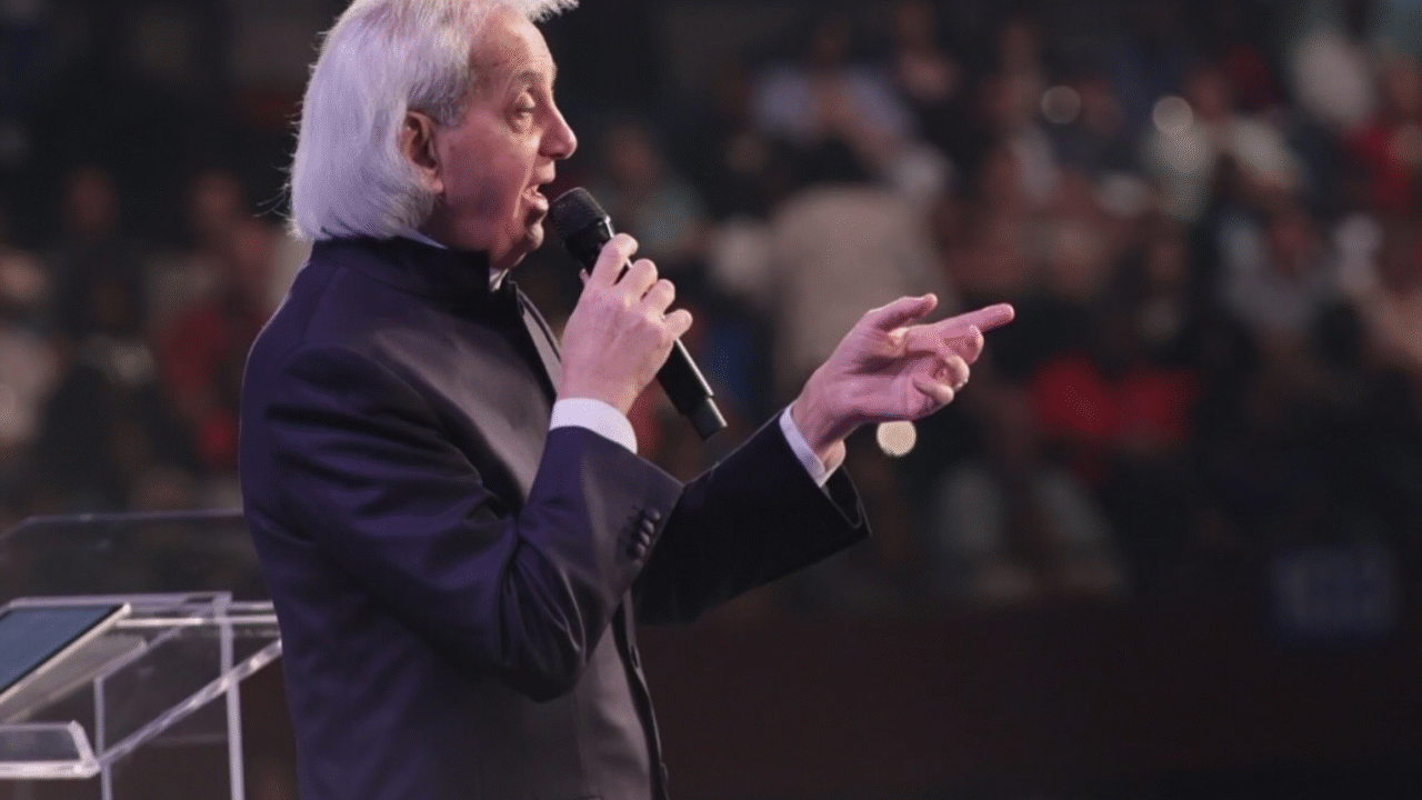 Why Do Powerful Ministers Fall? Benny Hinn Shares Oral Roberts’ Shocking Explanation