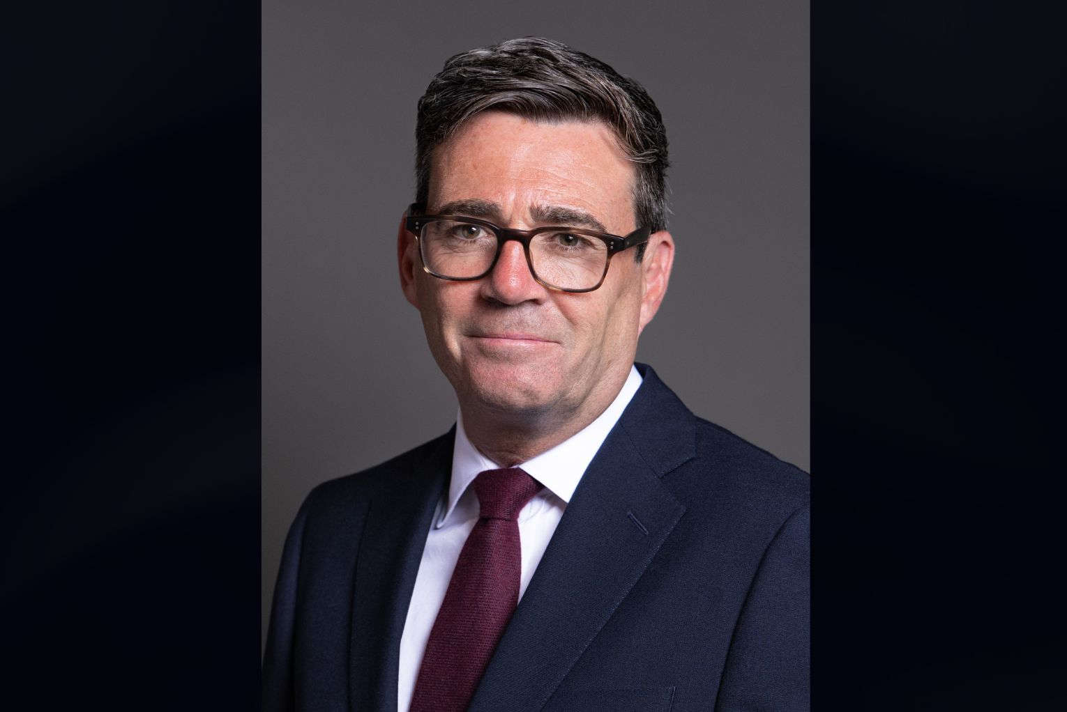 UK Leadership Changes as Andy Burnham Replaces Keir Starmer
